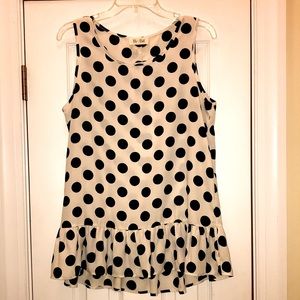 Sleeveless tunic length blouse